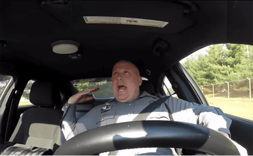 Roztančený policajt