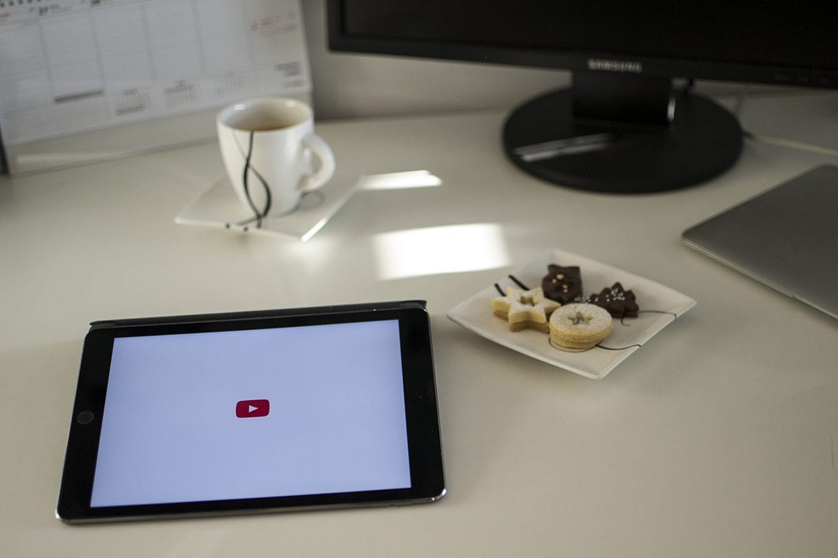 3 české YouTube účty, které stojí za to sledovat